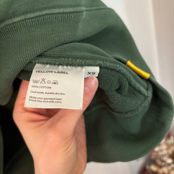 Yellow Label Co. THE COZY CREW and SIGNATURE SWEATS sweat set - Picture 4 of 9